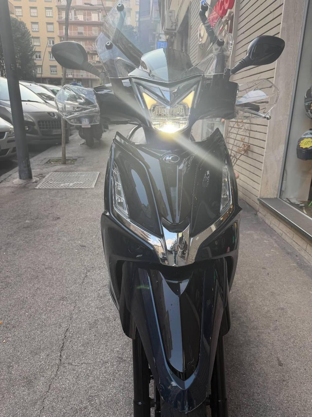 Kymco Agility 300i (2021 - 25) (8)