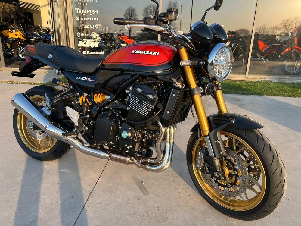 Kawasaki Z 900 RS SE (2026) (3)