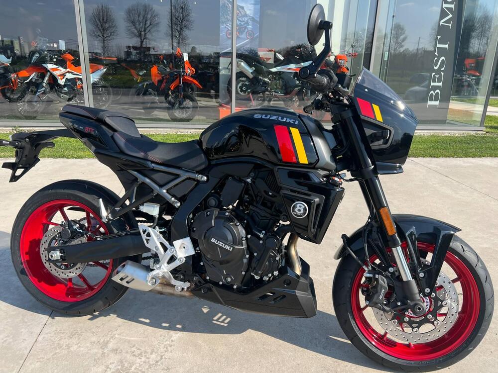 Suzuki GSX-8TT (2025 - 26)