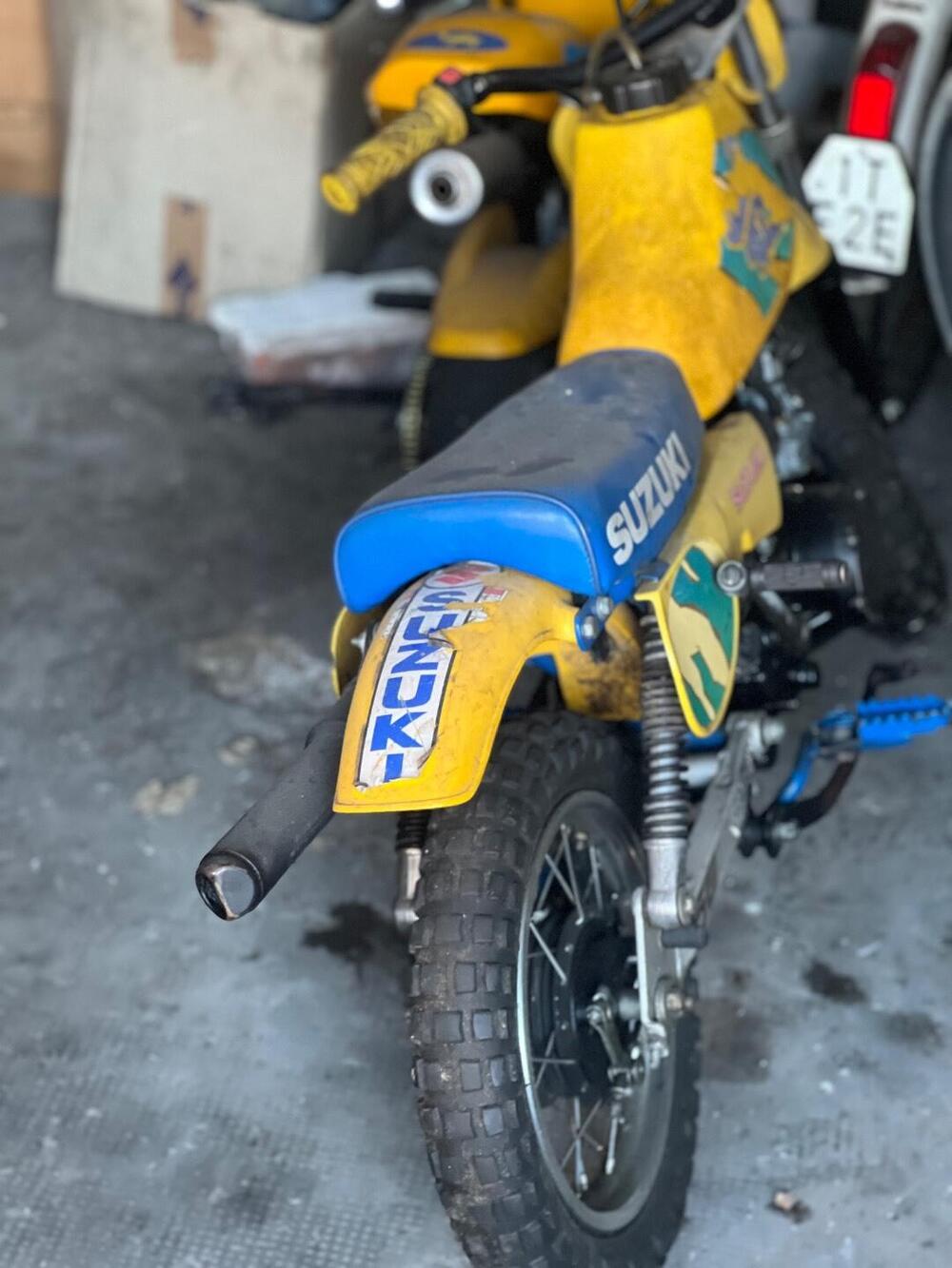 Suzuki JR 50 cross (2)