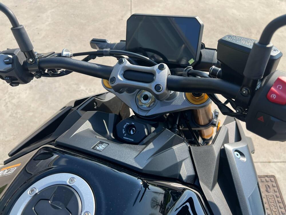 Suzuki GSX-S1000 EVO (2025 - 26) (5)