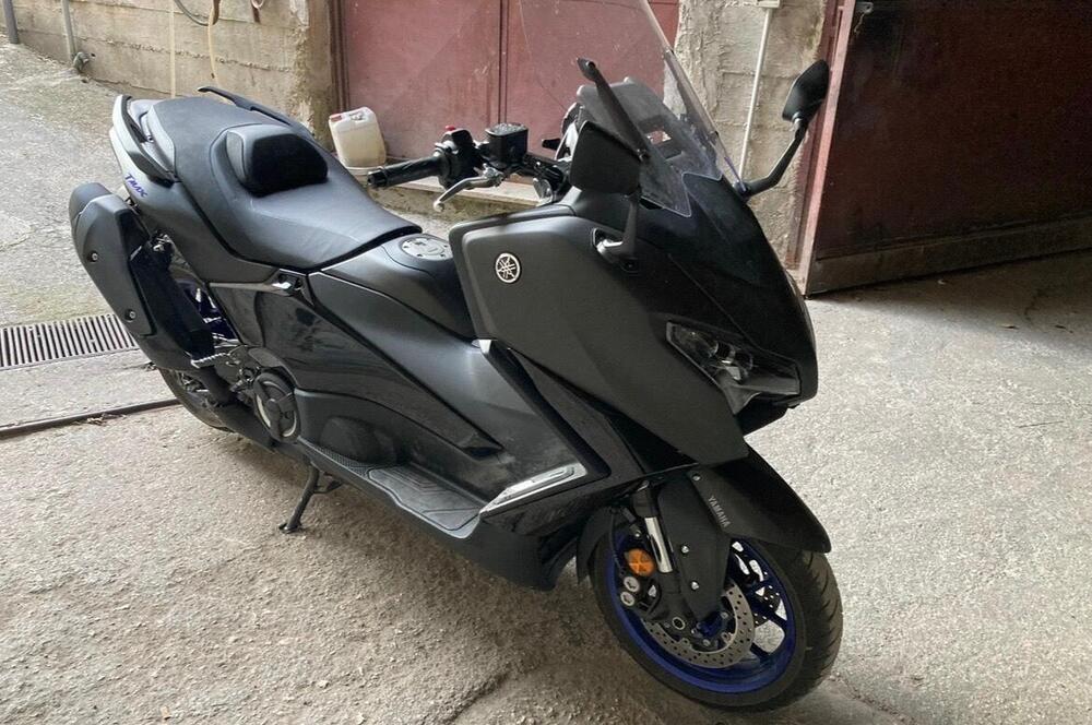 Yamaha T-Max 560 Tech Max (2025 - 26) (5)