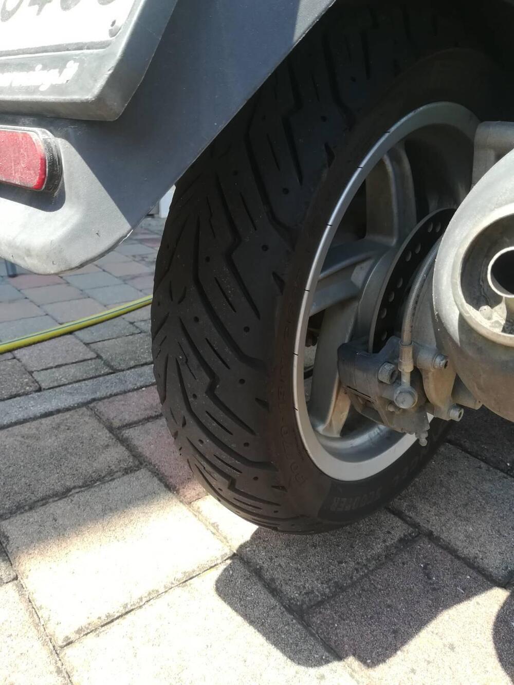 Aprilia Atlantic 250 (2004 - 11) (6)