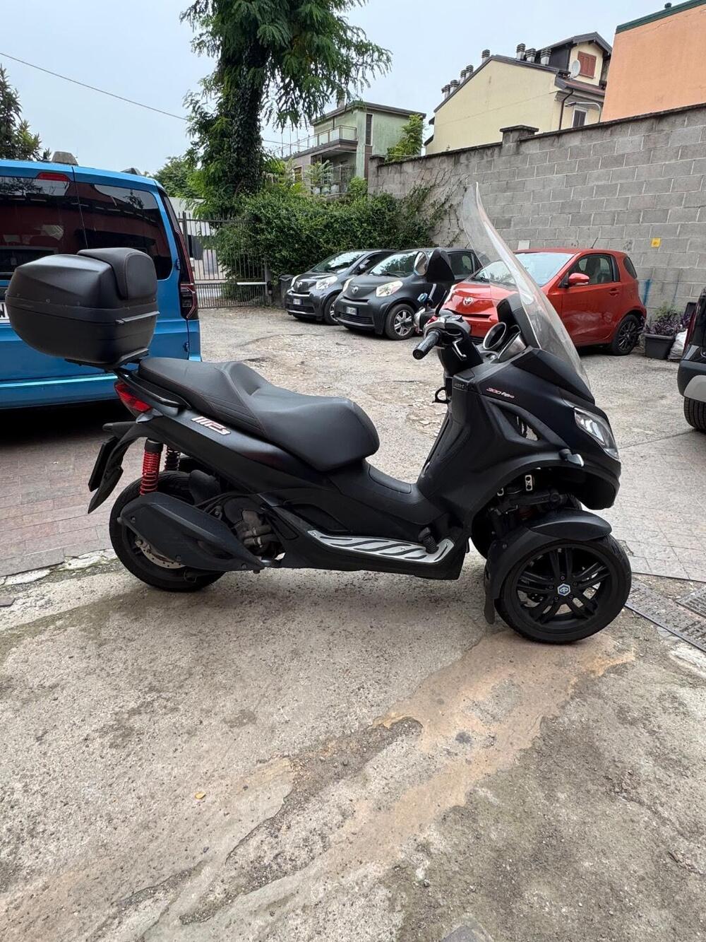 Piaggio Mp3 300 Hpe Sport (2019 - 20) (3)