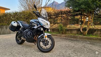 Kawasaki Versys 650 Tourer Plus (2021) usata