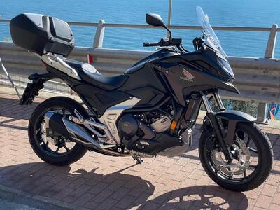 Honda NC 750 X DCT Urban (2021 - 24) usata