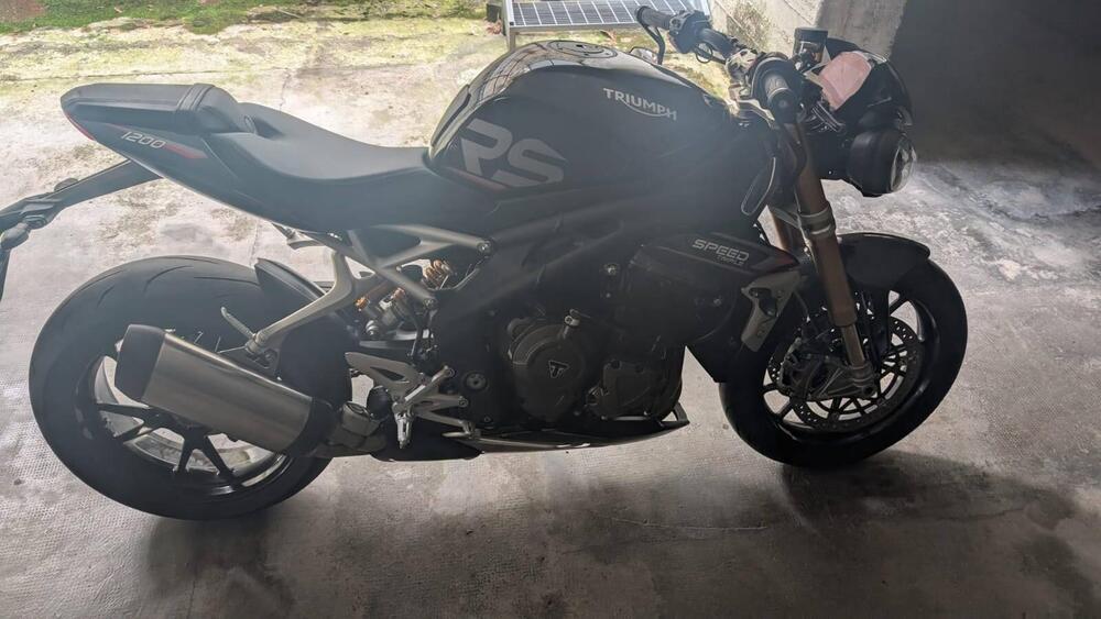 Triumph Speed Triple 1200 RS (2021 - 24) (5)