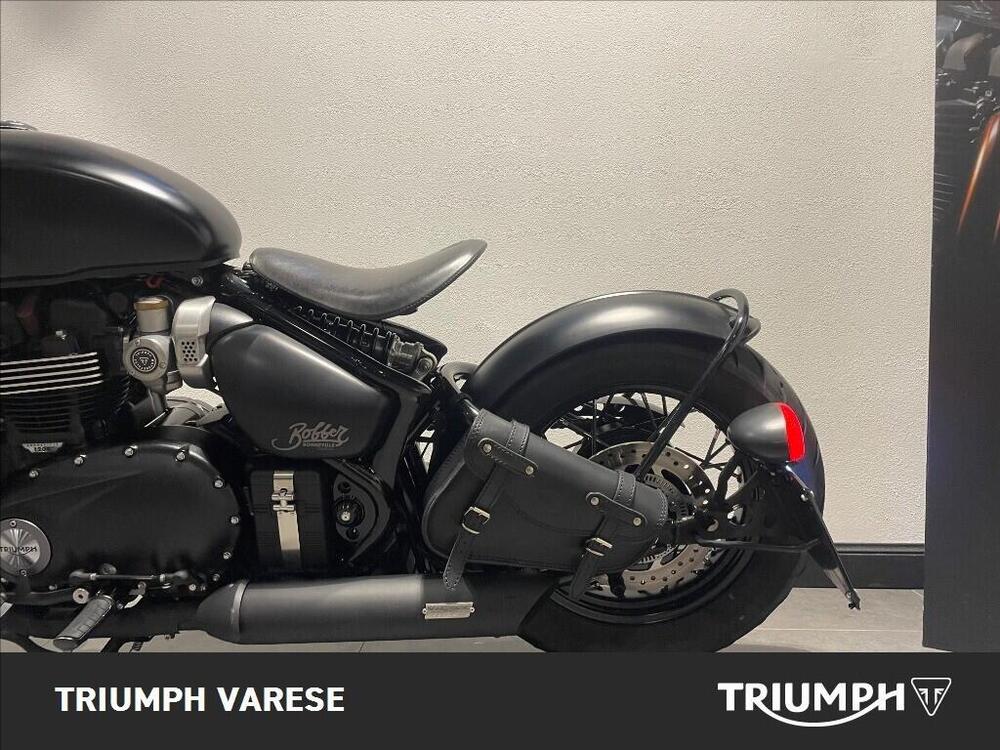 Triumph Bonneville Bobber Black 1200 (2018 - 20) (7)
