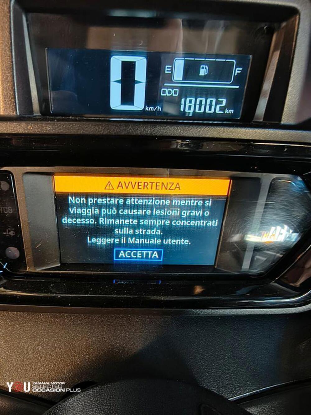 Yamaha X-Max 300 Tech Max (2021 - 24) (5)