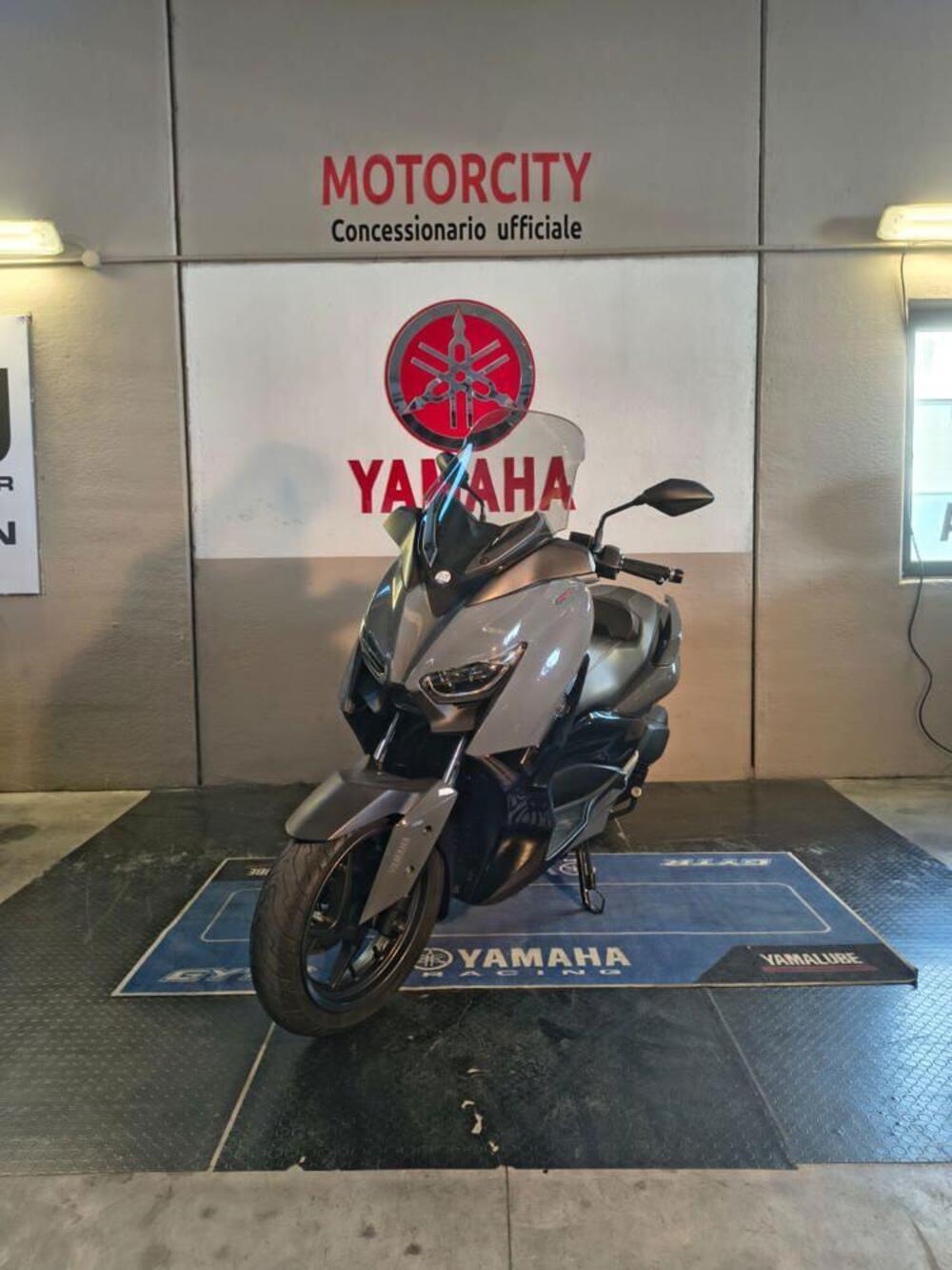 Yamaha X-Max 300 Tech Max (2021 - 24) (3)