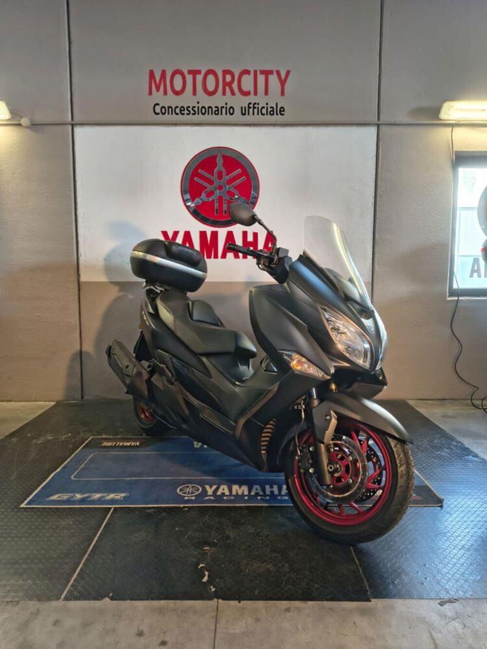 Suzuki Burgman AN 400 (2017 - 20) (2)