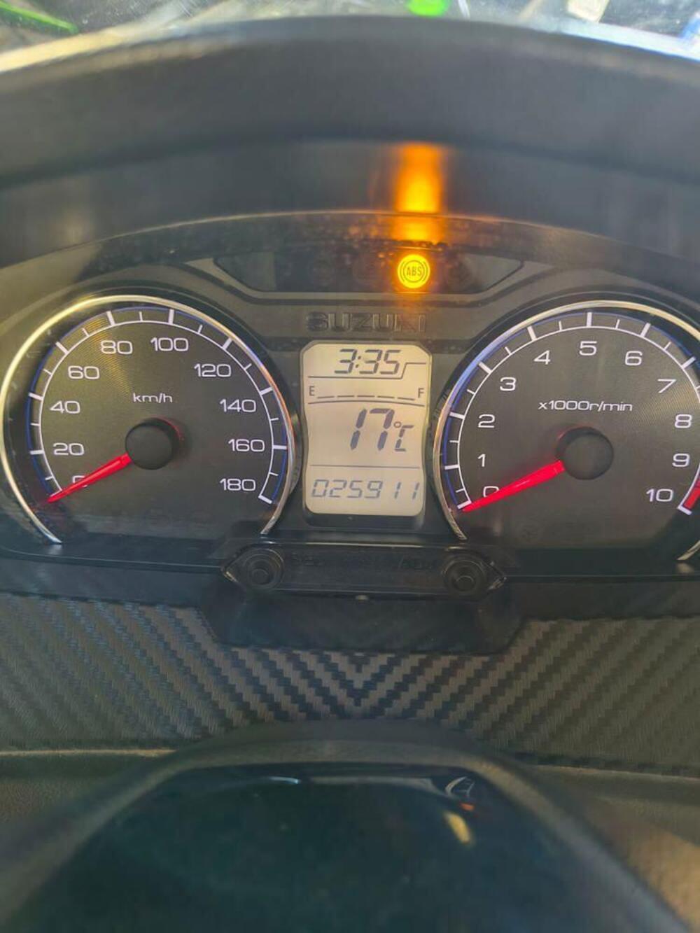 Suzuki Burgman AN 400 (2017 - 20) (5)