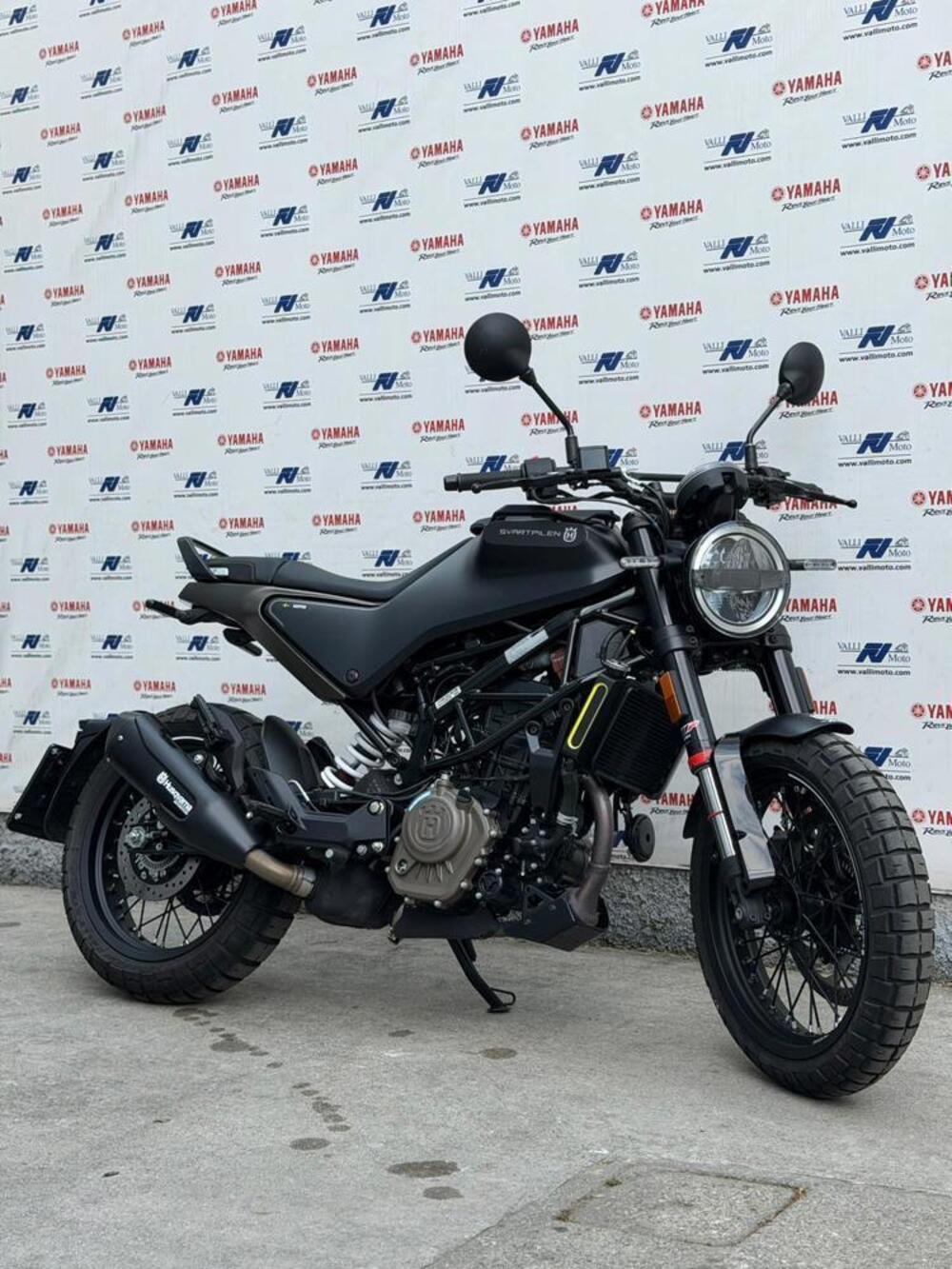 Husqvarna Svartpilen 125 (2021 - 23) (2)