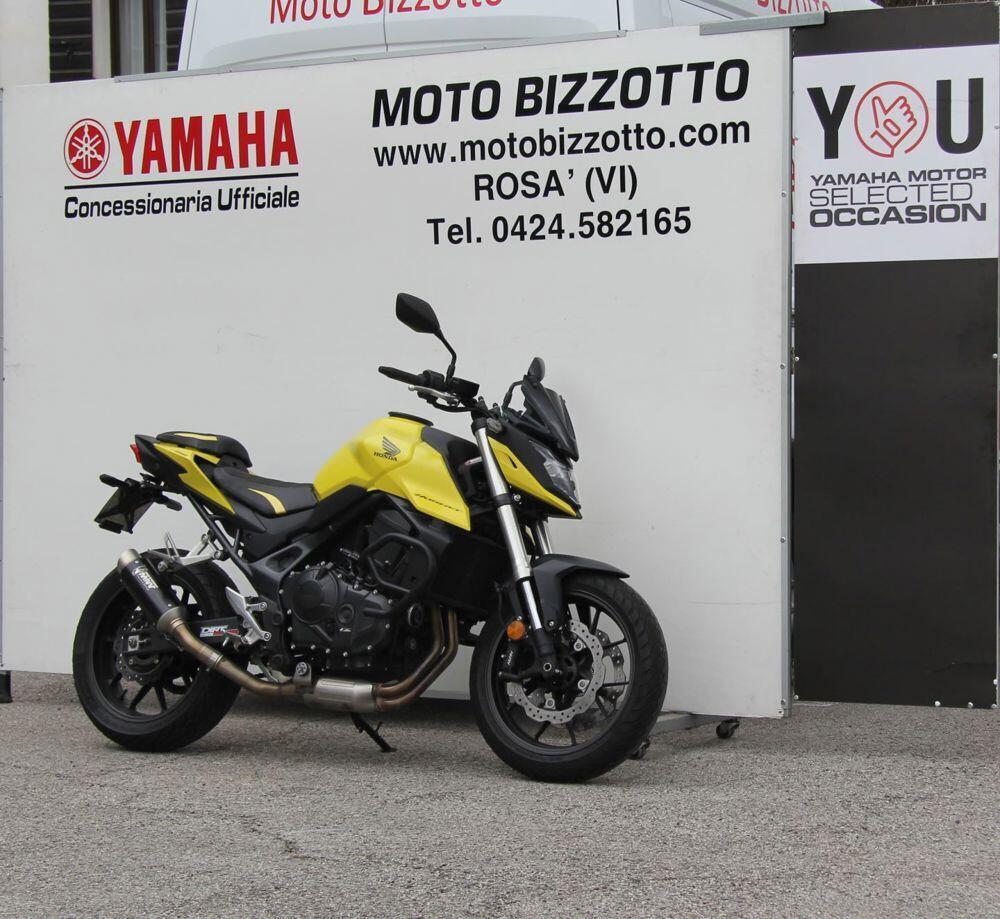 Honda CB 750 Hornet (2023 - 24) (3)