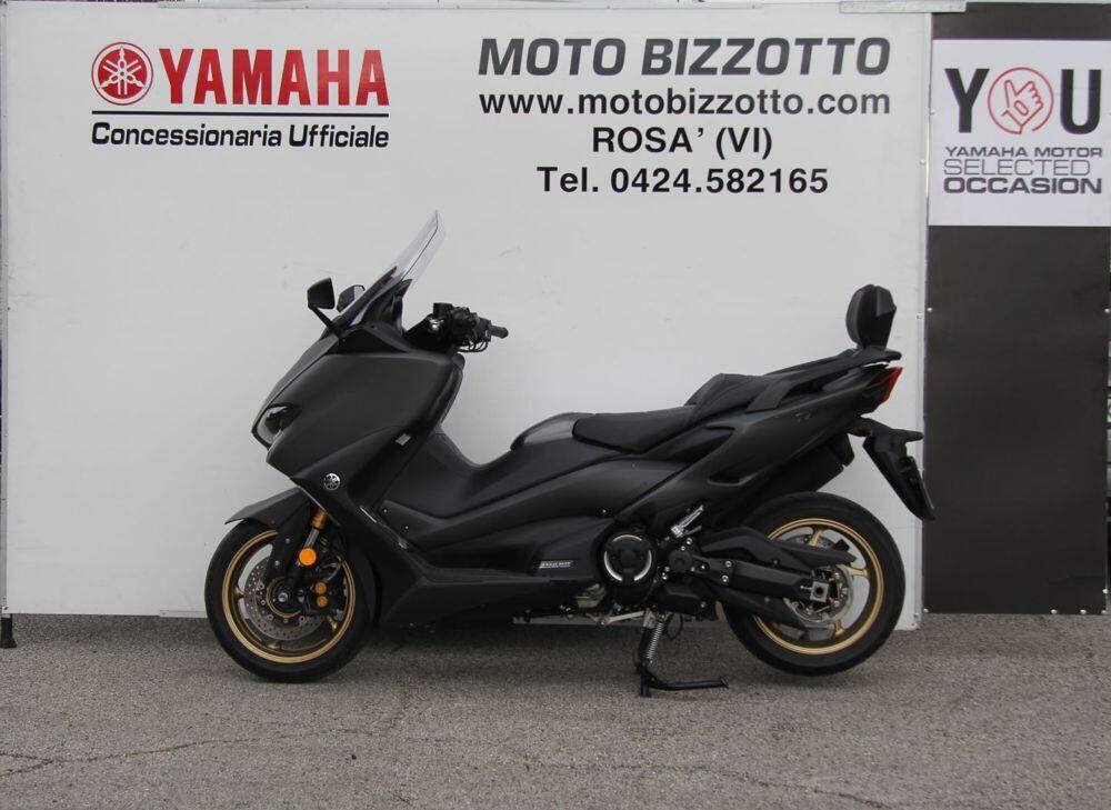 Yamaha T-Max 560 Tech Max (2021) (2)