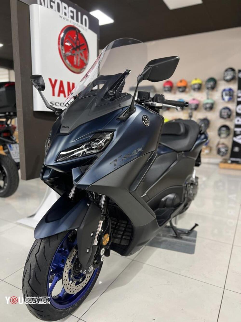 Yamaha T-Max 560 (2022 - 24) (12)