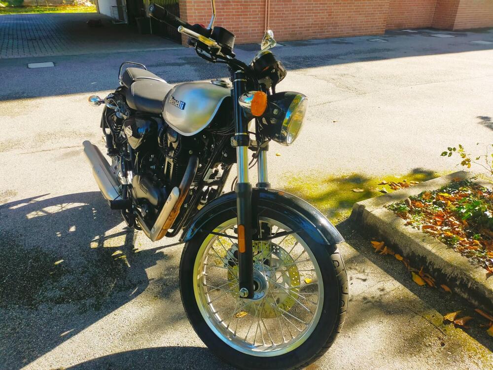 Benelli Imperiale 400 (2021 - 25) (2)