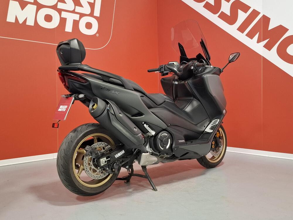 Yamaha T-Max 560 Tech Max (2021) (6)