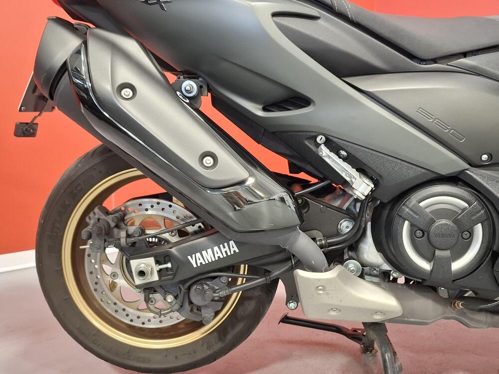 Yamaha T-Max 560 Tech Max (2021) (9)