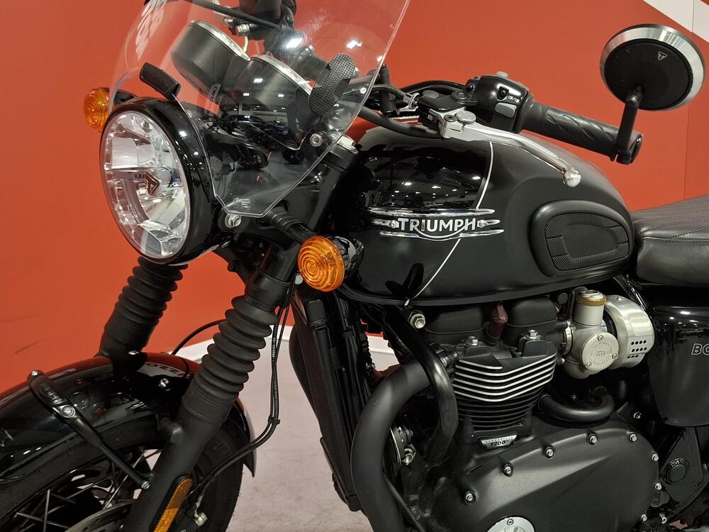Triumph Bonneville T120 Black (2017 - 20) (3)