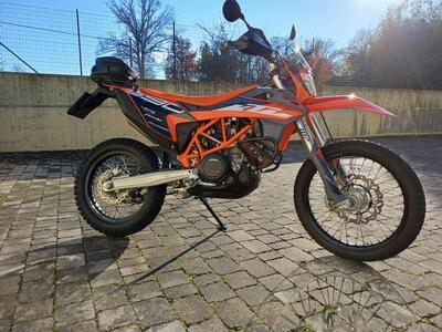 KTM 690 Enduro R (2022 - 25) usata