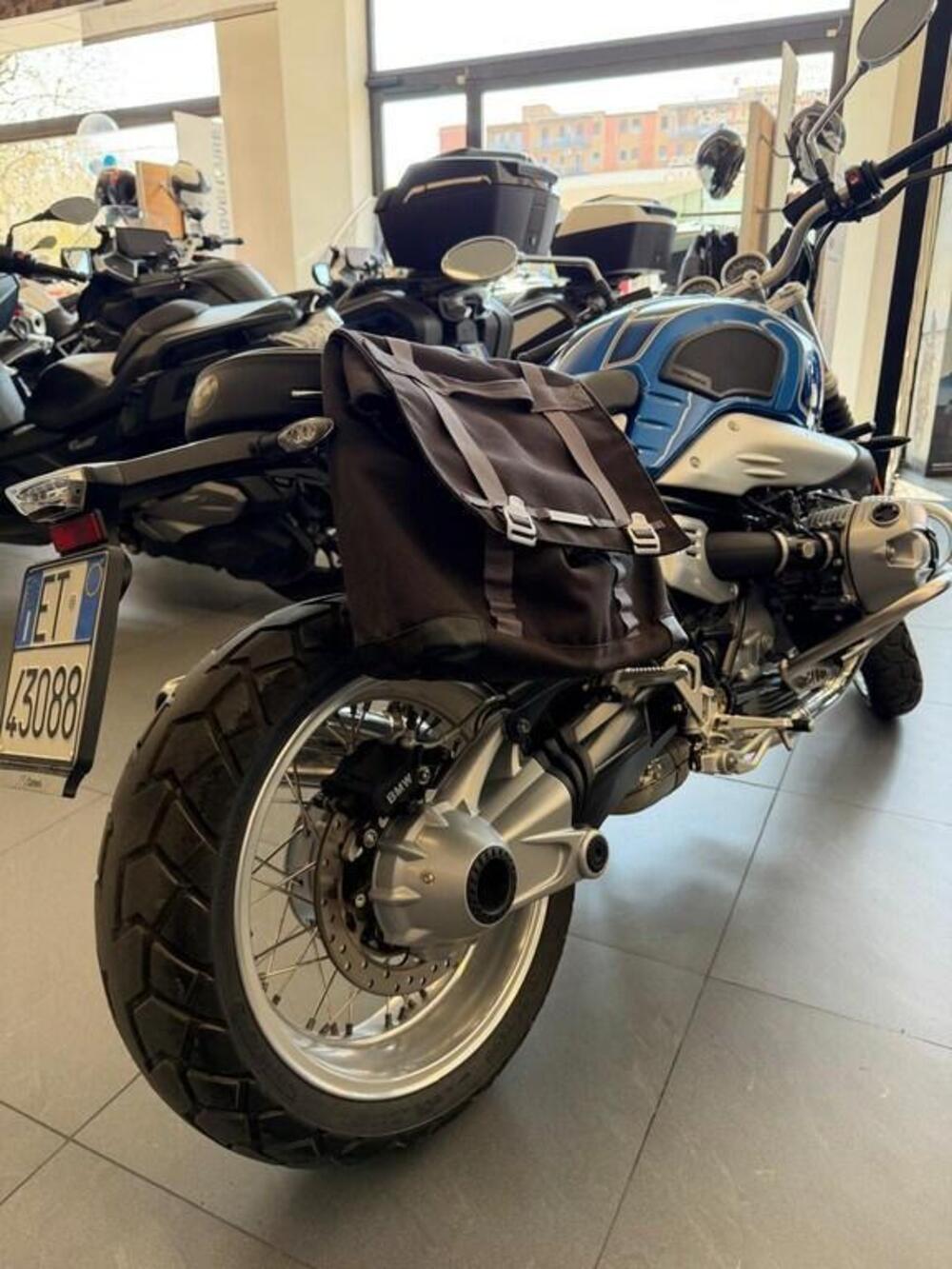 Bmw R nineT 1200 Pure (2017 - 20) (4)