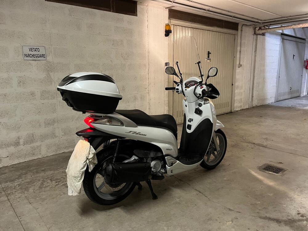 Honda SH 300 i (2006 - 10) (4)