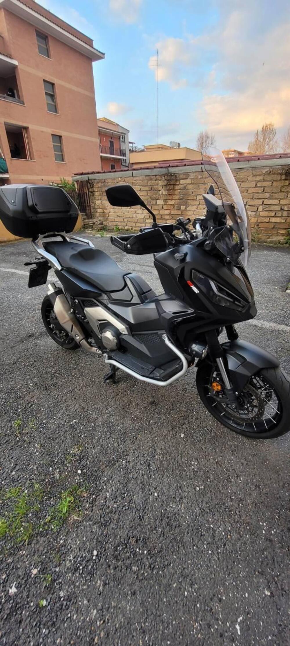 Honda X-ADV 750 DCT Adventure (2021 - 24) (3)