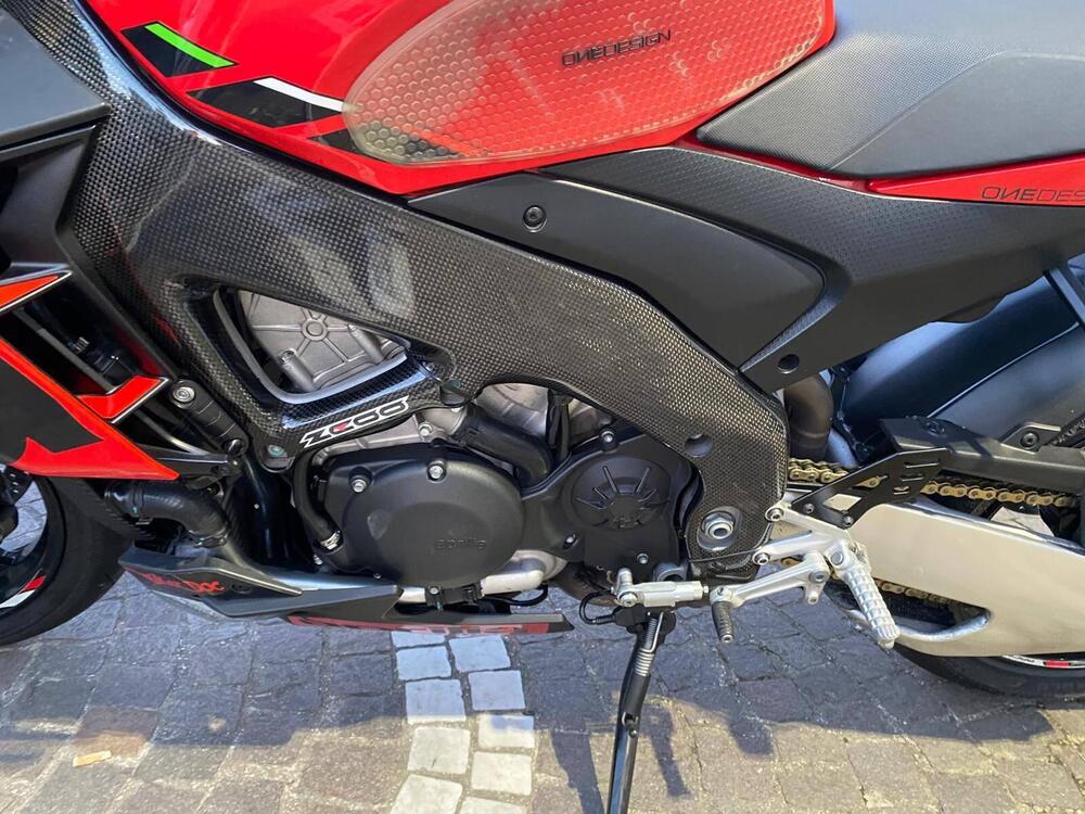 Aprilia Tuono V4 (2021 - 24) (7)