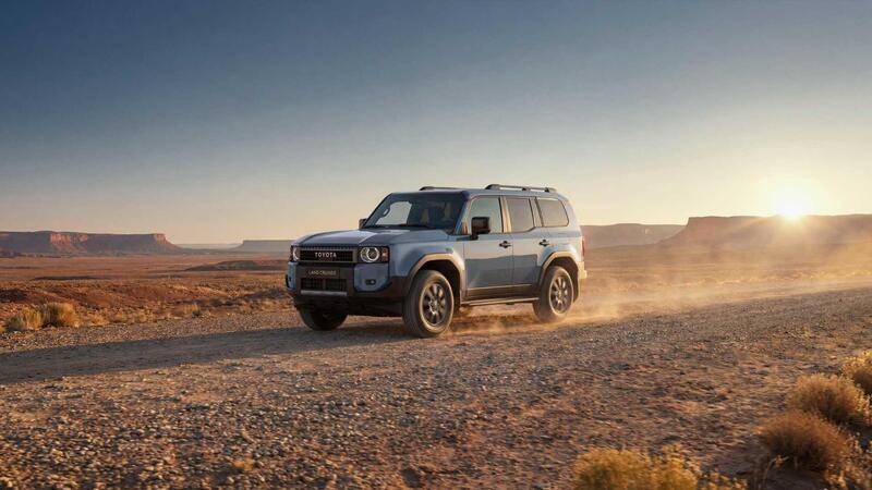 Toyota Land Cruiser 250 2026: la Icon per il fango, la Premium per il lusso. Ecco cosa cambia