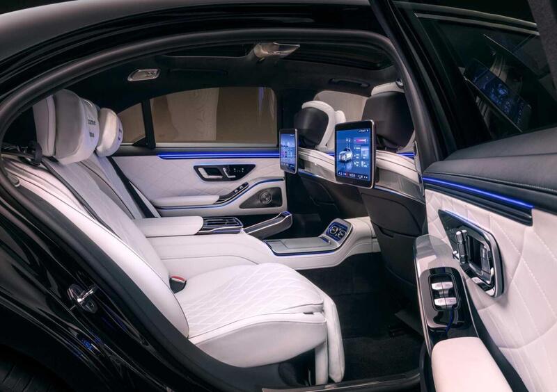 Mercedes-Benz Classe S (2020-->>) (15)
