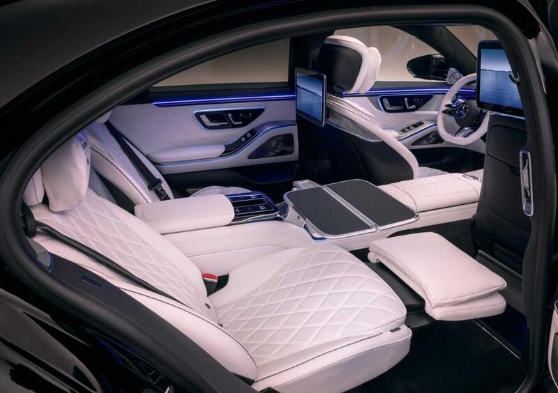 Mercedes-Benz Classe S (2020-->>) (14)