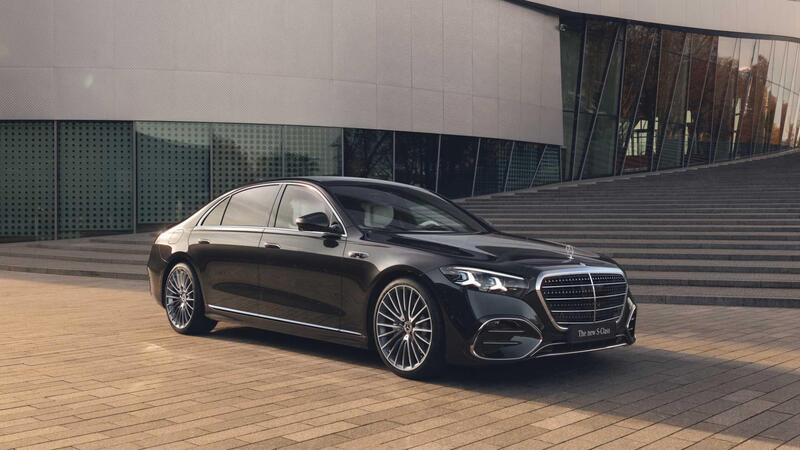 Mercedes-Benz Classe S Maybach 580 mhev First Class Night Series 4matic auto