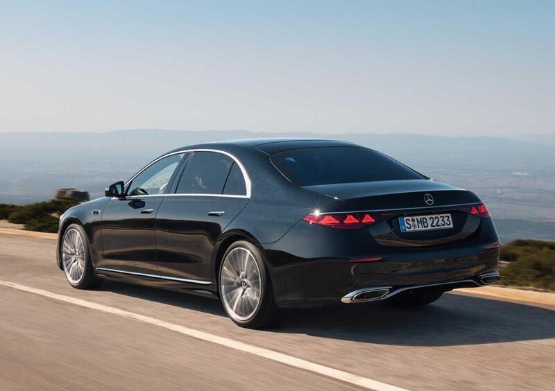 Mercedes-Benz Classe S (2020-->>) (7)