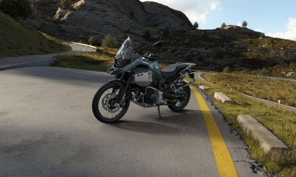 Bmw F 900 GS Adventure (2024 - 26) (2)