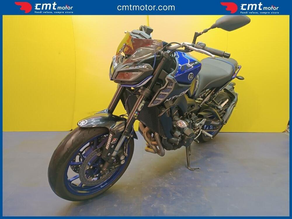 Yamaha MT-09 (2017 - 20) (2)