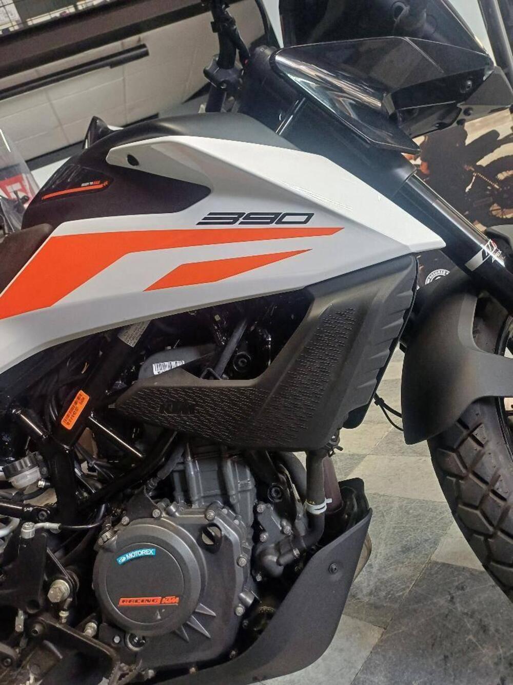 KTM 390 Adventure (2021) (2)