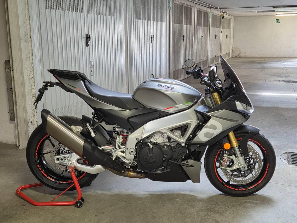 Aprilia Tuono V4 (2021 - 24) (8)