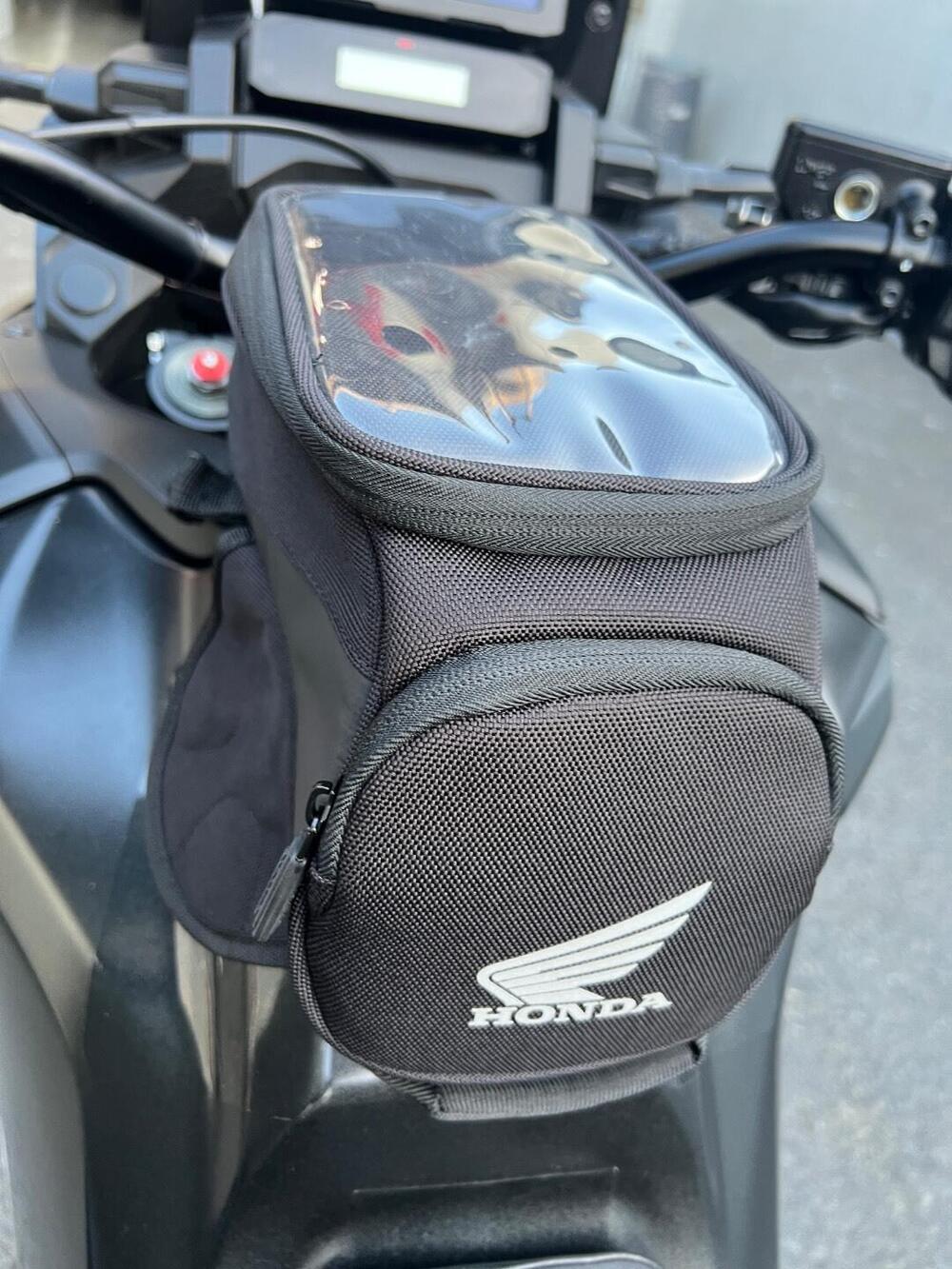 Honda Africa Twin CRF 1100L DCT (2022 - 23) (11)