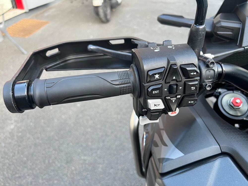 Honda Africa Twin CRF 1100L DCT (2022 - 23) (14)