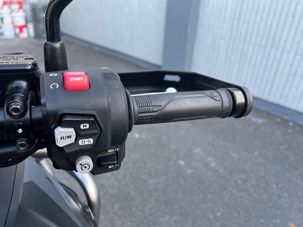 Honda Africa Twin CRF 1100L DCT (2022 - 23) (15)