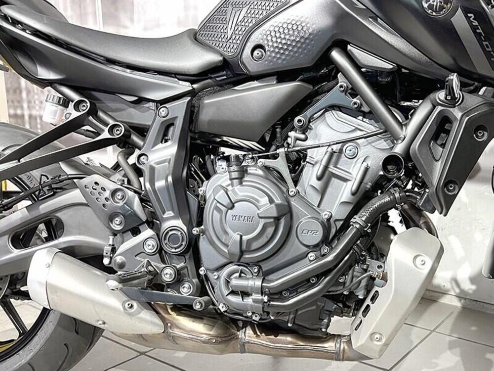 Yamaha MT-07 (2021 - 24) (4)
