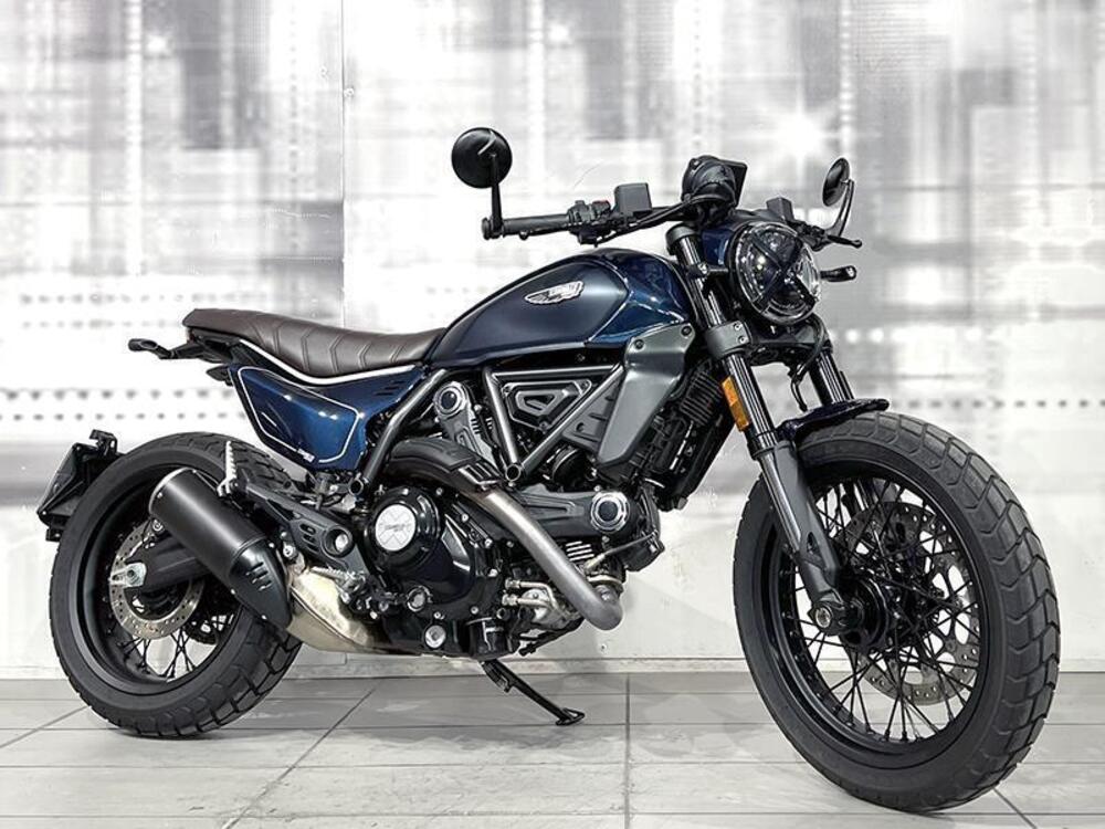 Ducati Scrambler 800 Nightshift (2023 - 24)