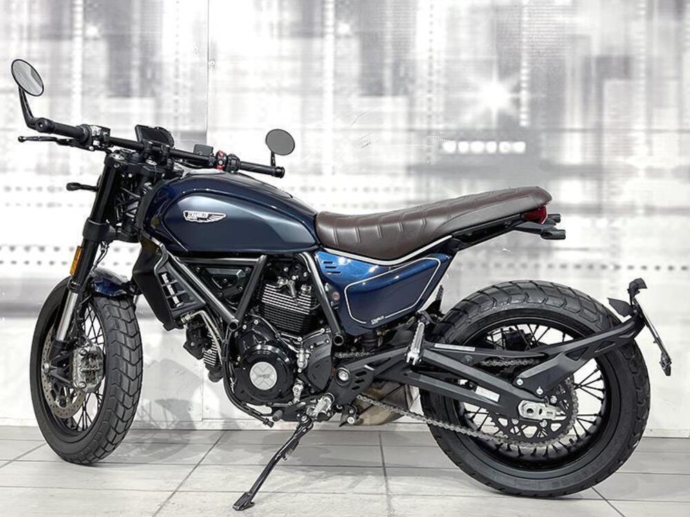 Ducati Scrambler 800 Nightshift (2023 - 24) (2)