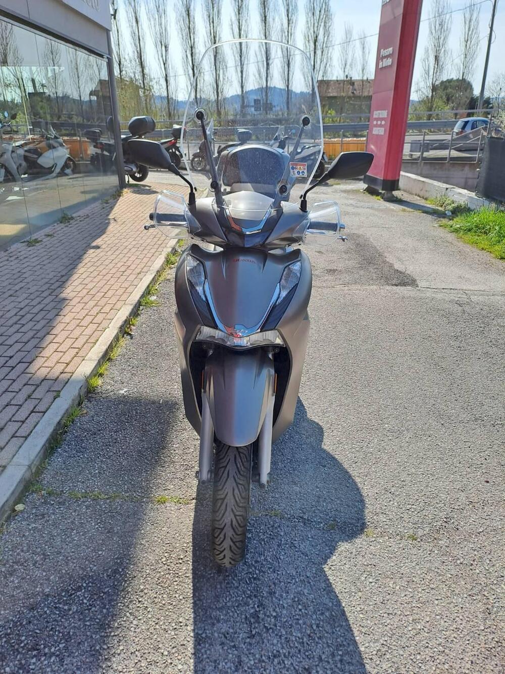 Honda SH 350 (2021 - 24) (4)