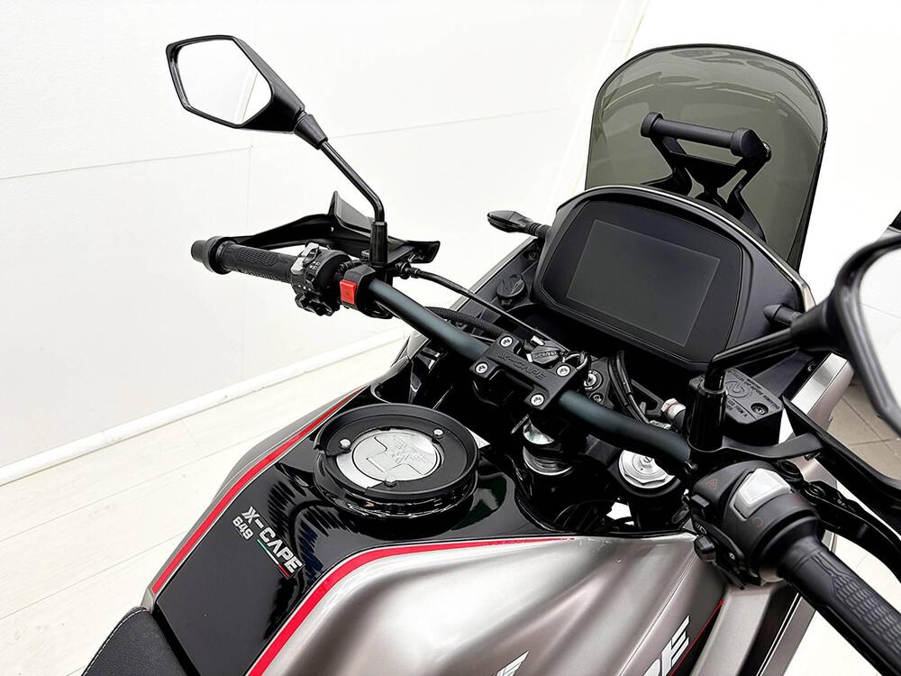 Moto Morini X-Cape 650 (2021 - 26) (19)