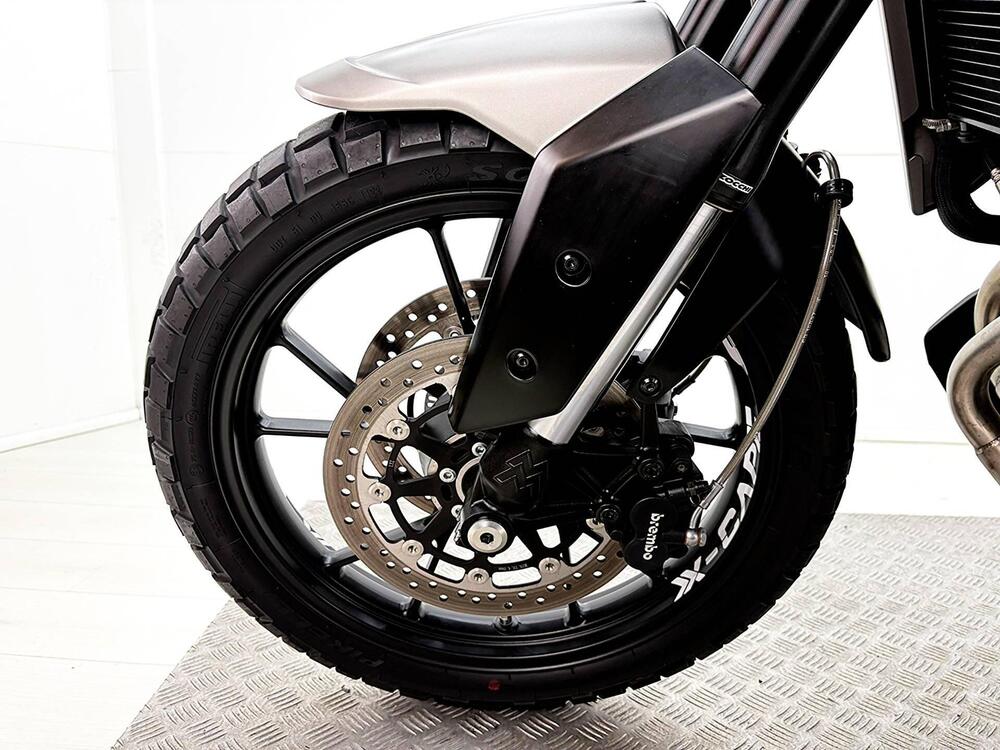 Moto Morini X-Cape 650 (2021 - 26) (13)