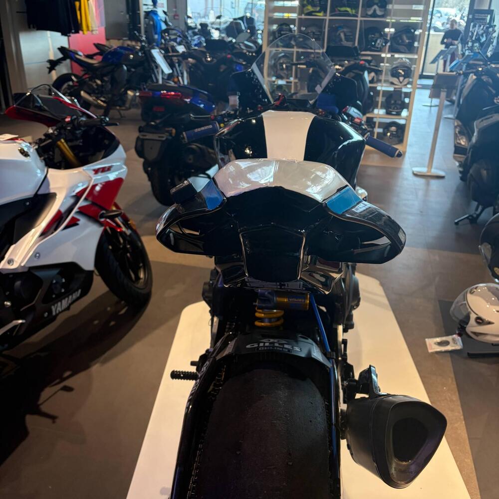 Yamaha YZF R1 (2020 - 25) (4)