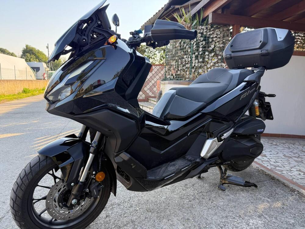 Honda ADV 350 Special Edition (2025 - 26) (2)