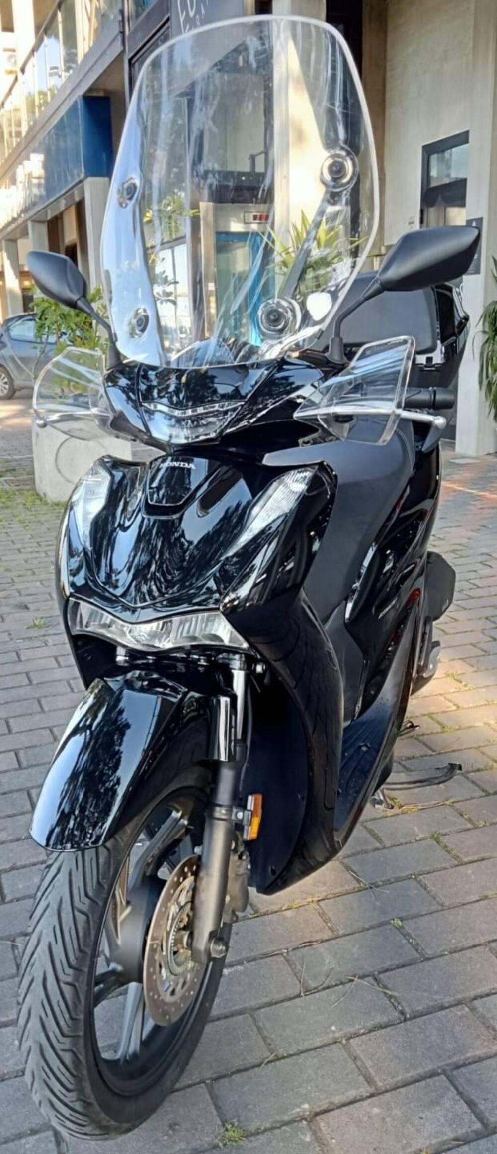 Honda SH 150i (2024 - 25) (3)